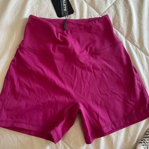 Brand new alphalete shorts